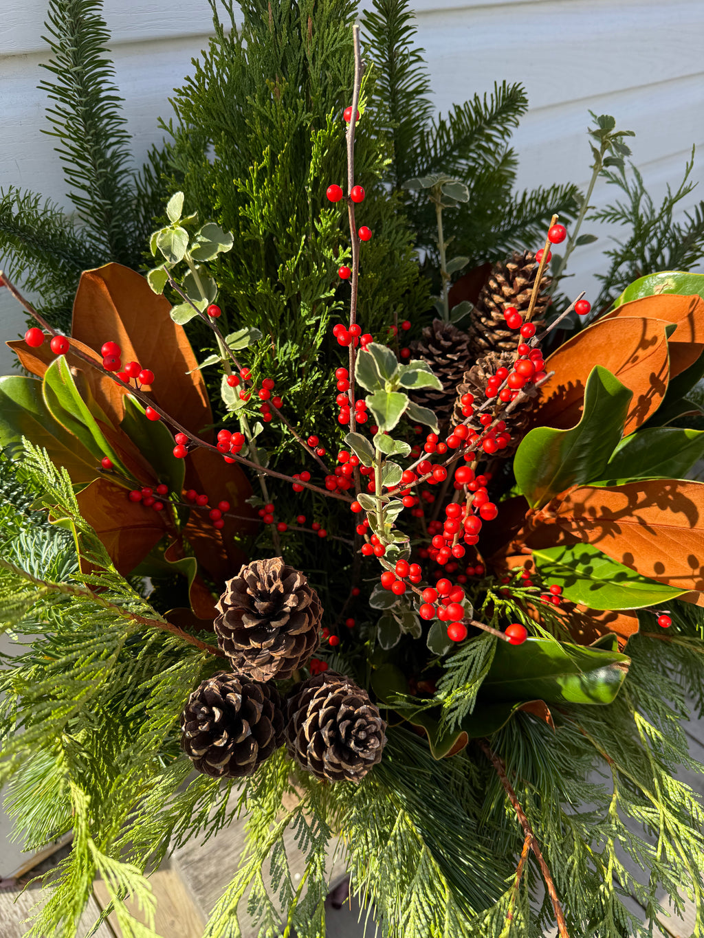 Classic Winter planter