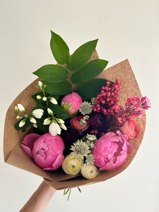A Year of Local Blooms Monthly (6 month subscription, May-October, 6 bouquets)